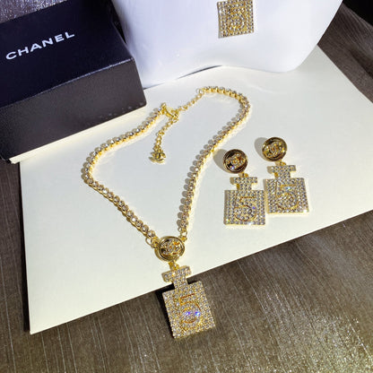 Luxury Diamond Pendant Necklace lbcase