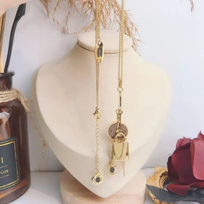 Female necklace pendant bracelet earrings