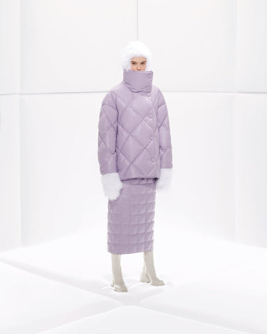 Queen Leather Lilac
