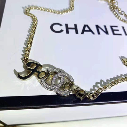 Women's exquisite necklace lbcase