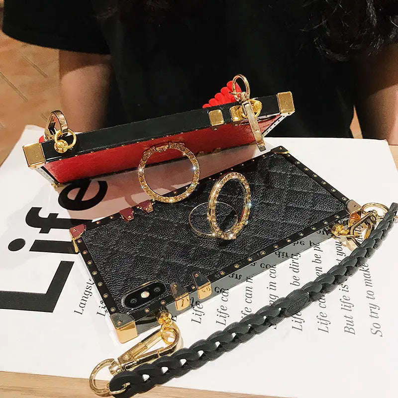 Oblique Chain Square Phone Case lbcase