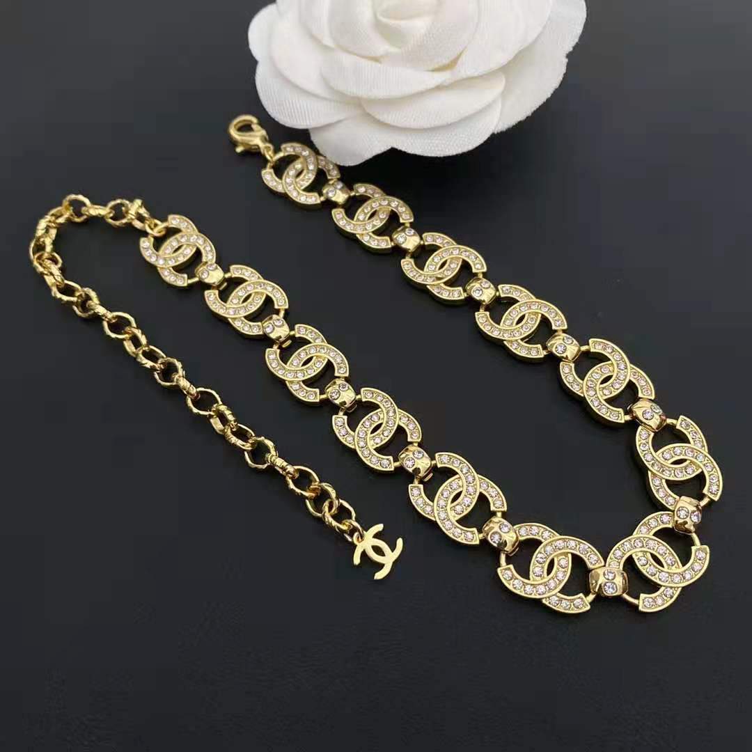 Fashion Metal Lock Diamond Necklace lbcase