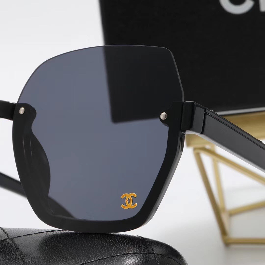 2022 Ladies Fashion Classic Sunglasses lbcase