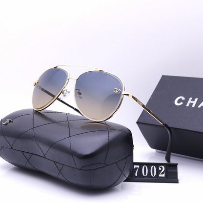 Classical Fashion Women Sunglasses lbcase