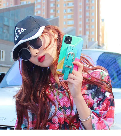 LUXURIOUS WRISTBAND PHONE CASE lbcase