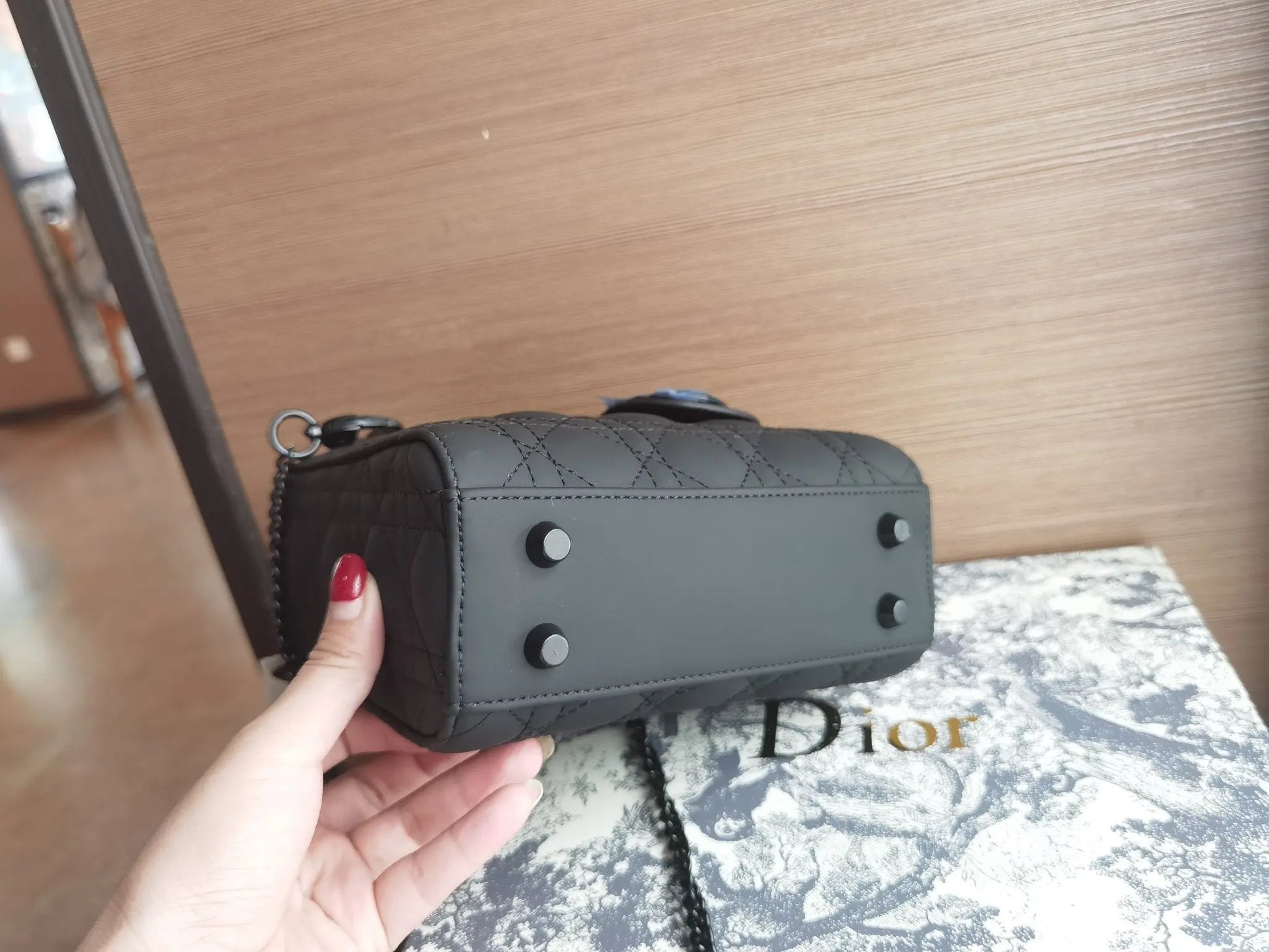 MEDIUM LADY BAG lbcase