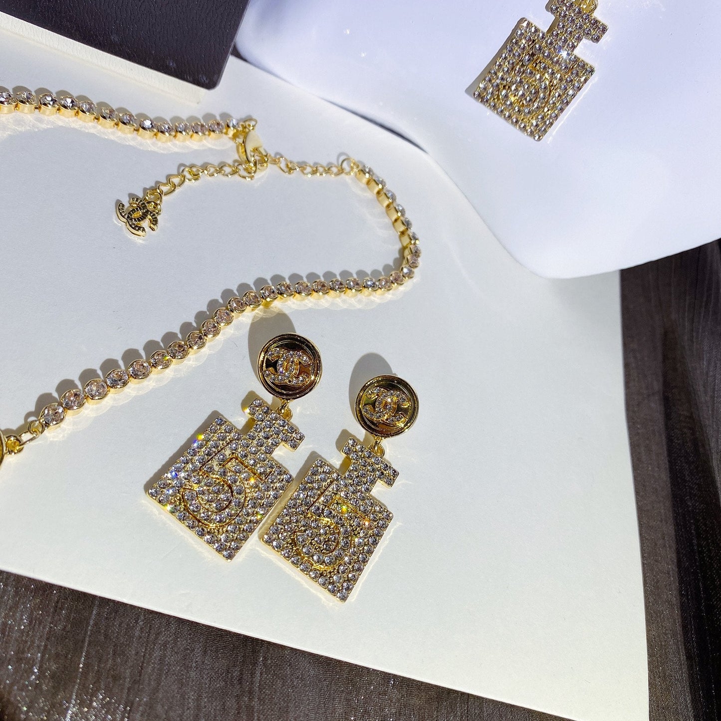 Luxury Diamond Pendant Necklace lbcase