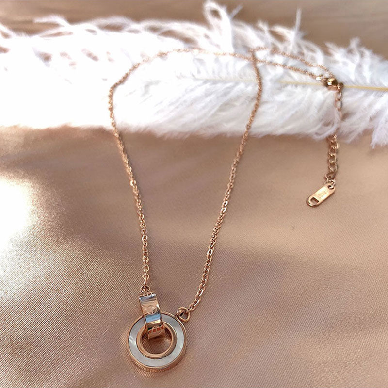 Fading titanium steel waist pendant necklace lbcase