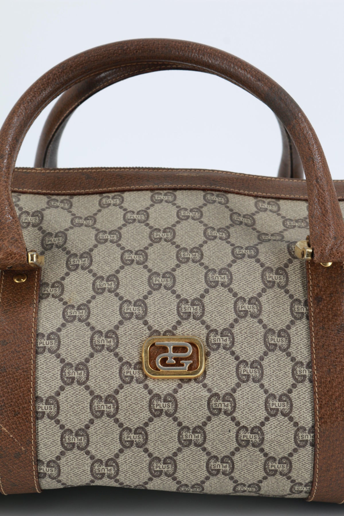 Gucci Brown Shoulder bag