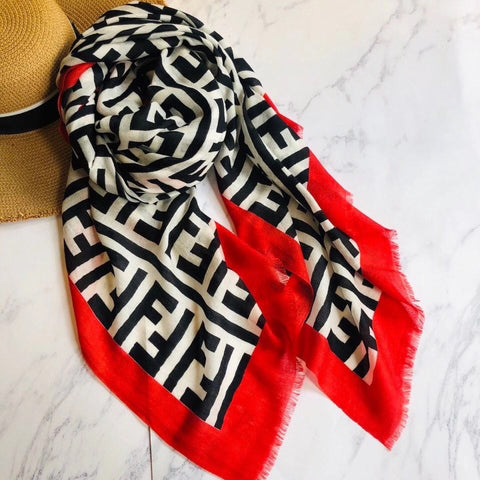 F E N D I - Scarf