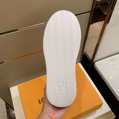 Lv new sneakers
