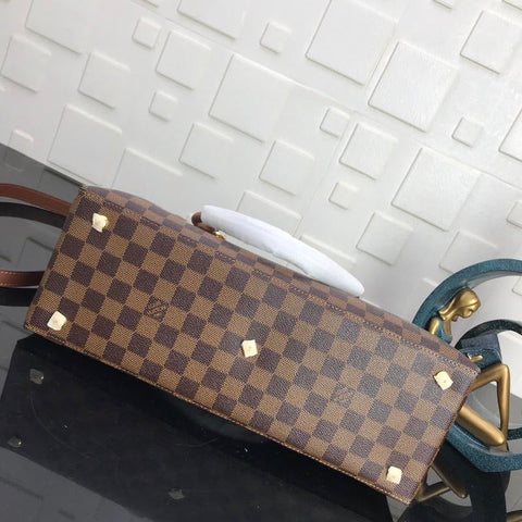 L riverside handbag