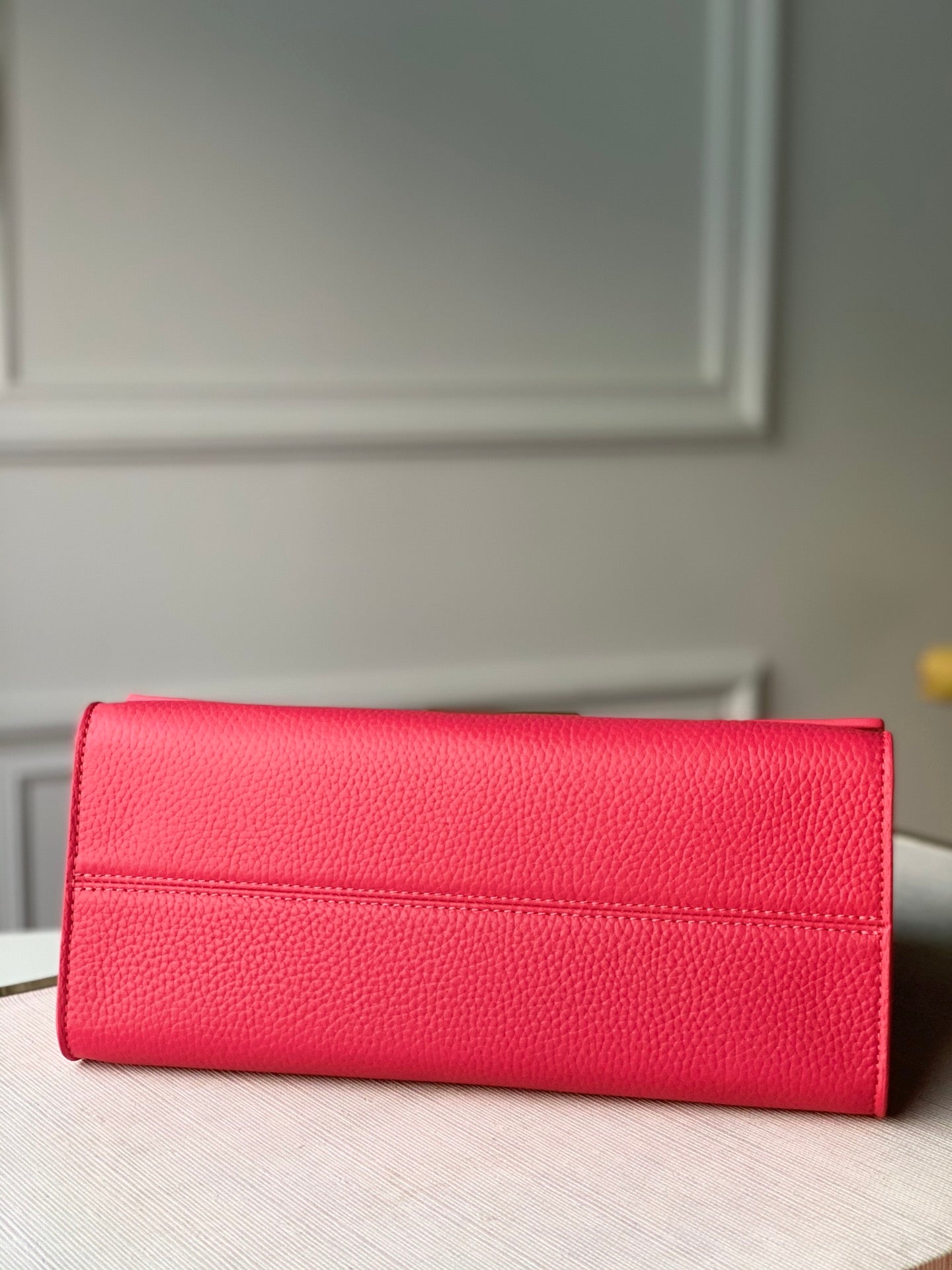 one handle handbag in 3 colors