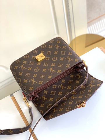 handbag monogram