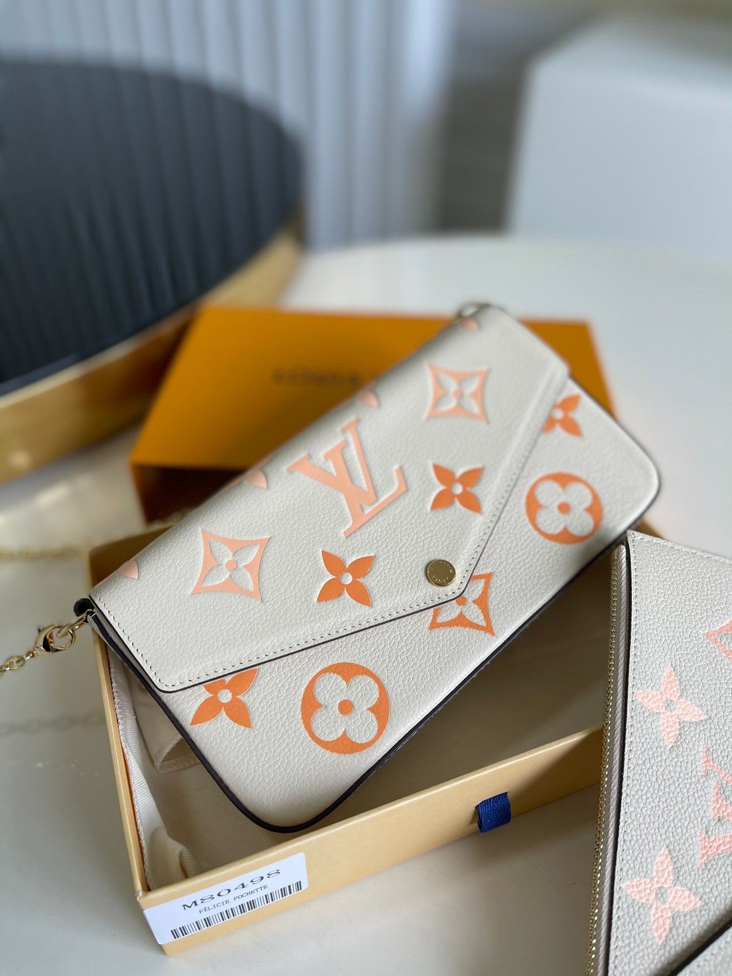 pochette new style