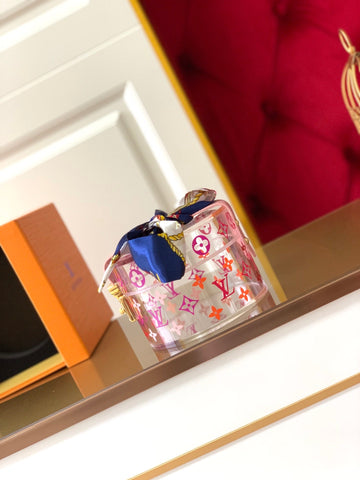 Transparent jewelry box