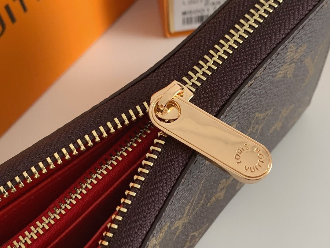 Zippy wallet brown