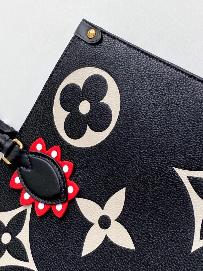 retro flowet black handbag