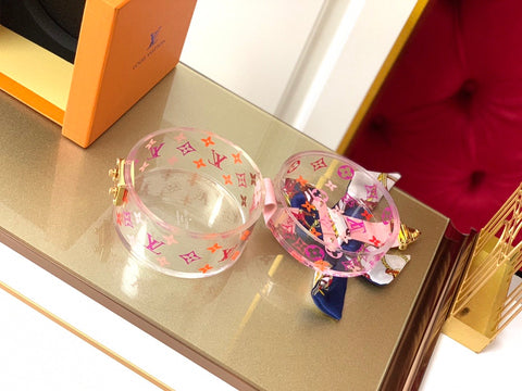 Transparent jewelry box