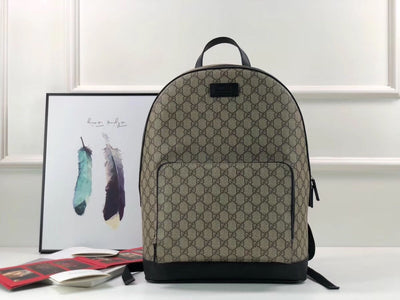 G u c c i backpack W31.5 H41 D14.5,