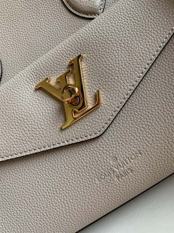 handbag day bag cream