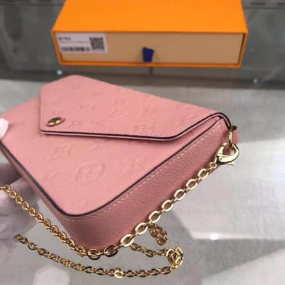 pochette in pink