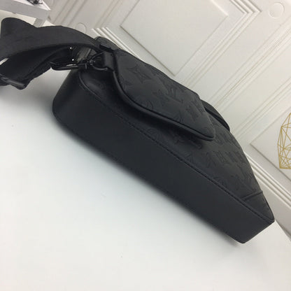 L v new 2021 27*4.5*18.5 black