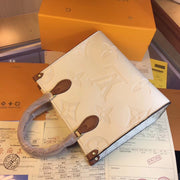 White onthego handbag