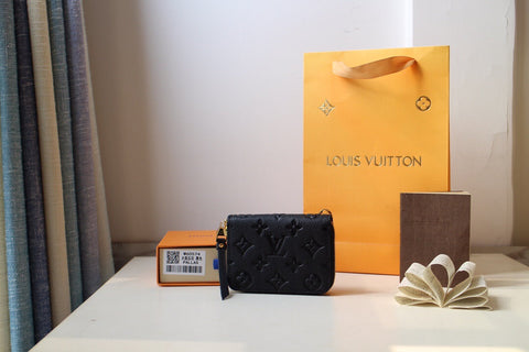 wallet black