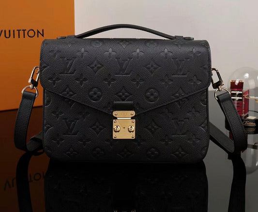 24 cm  pochette metis