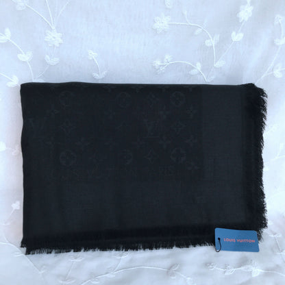 black scarf