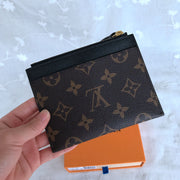 L card wallet