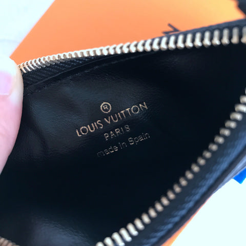 L card wallet