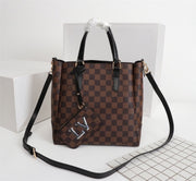 L carry It handbag