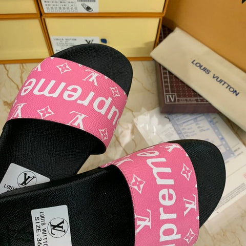 L V x S U P R E M E - L O G O - S L I D E S (3 Colours Available)