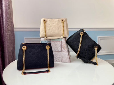 etal chain handbag 24*17*11CM