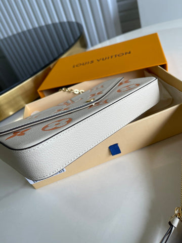 pochette new style