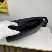 black hand bag bussiness style