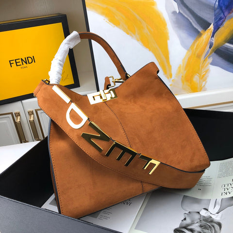 F e n d I 21