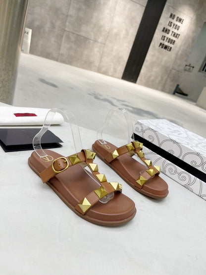 V a l e n t I n o slides