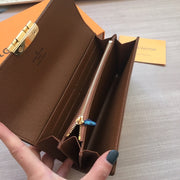 new style wallet