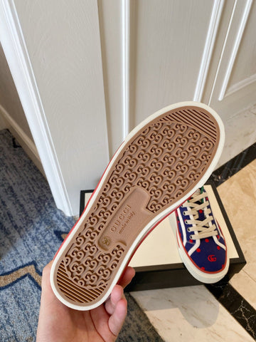 G u c c I tennis sneakers