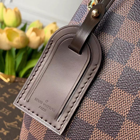 L v damier 35 x 30 x 11