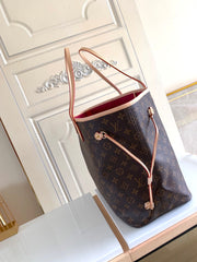 neverfull jumbo handbag