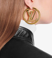 circle earrings