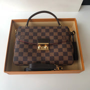 Checkered pattern handbag