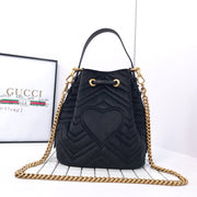 G u c c I lo 21*22*11CM