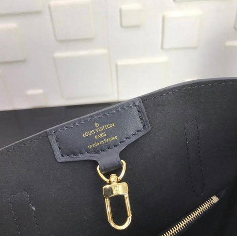 large messenger brown