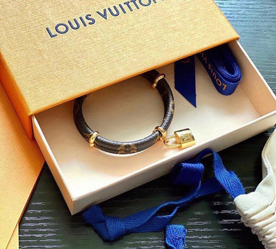 lock bracelet