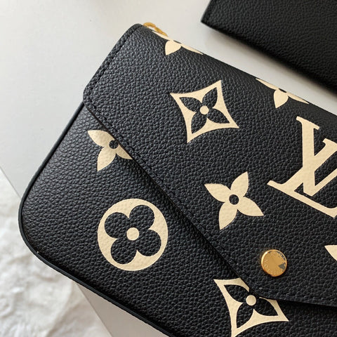 pochette black